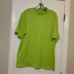 NWOT Pro Tour Performance Golf Men’s Short Sleeves Green Tee